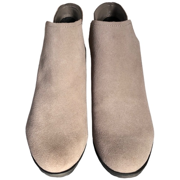 Blondo “Victoria” waterproof tan ankle booties - Picture 5 of 13